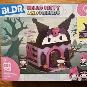 Sanrio BLDR Hello Kitty and Friends Kuromi's Haunted House Building Set